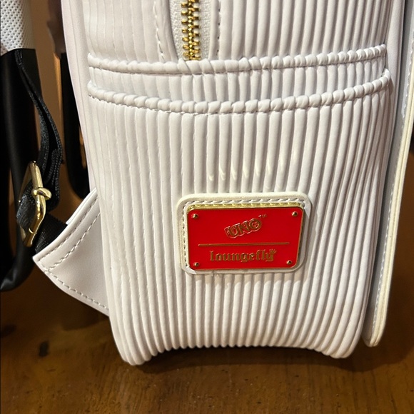 Loungefly Uno Reverse Backpack - Picture 3 of 8